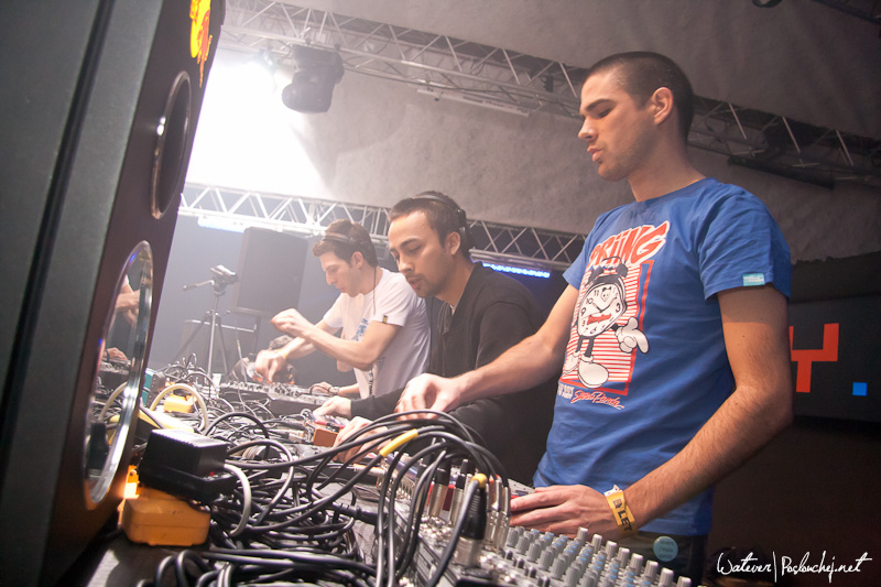 LET IT ROLL - Pátek 25. 2. 2011